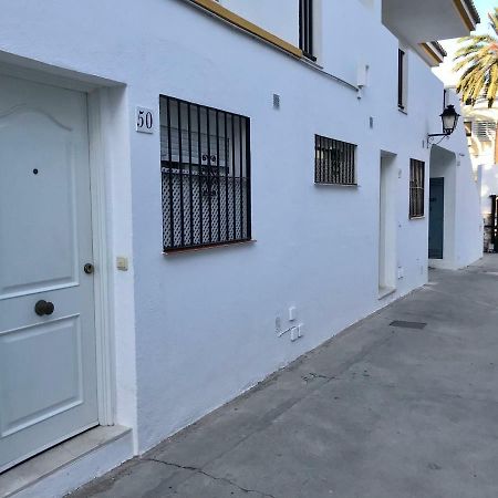 Apartamento Holidays On The Beach Torremolinos Eksteriør billede