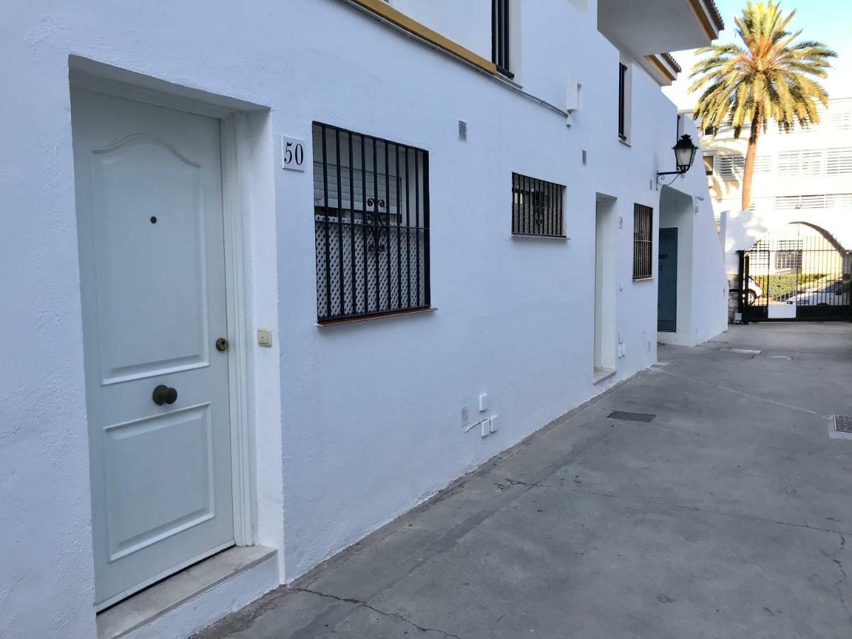 Apartamento Holidays On The Beach Torremolinos Eksteriør billede