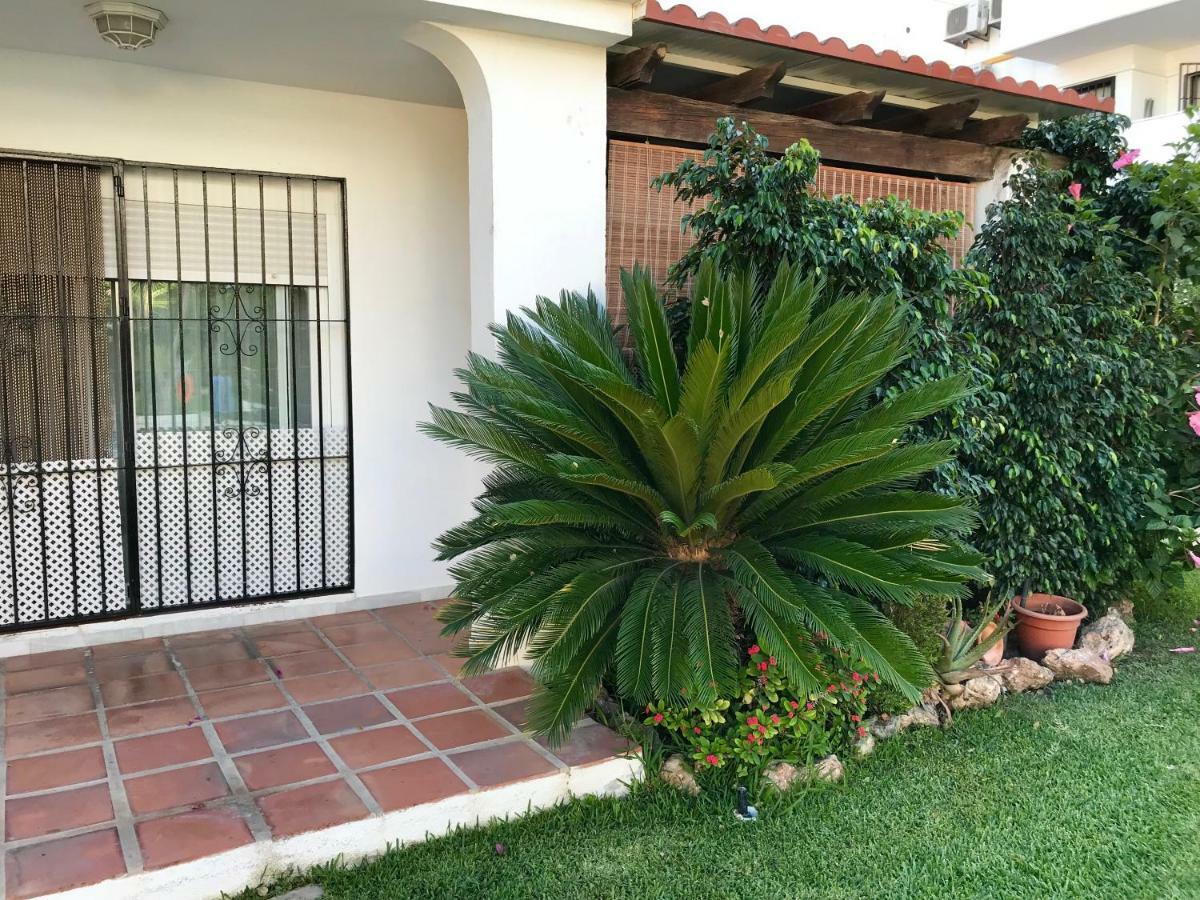 Apartamento Holidays On The Beach Torremolinos Eksteriør billede
